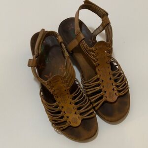 BareTraps Tan Strappy Sandals